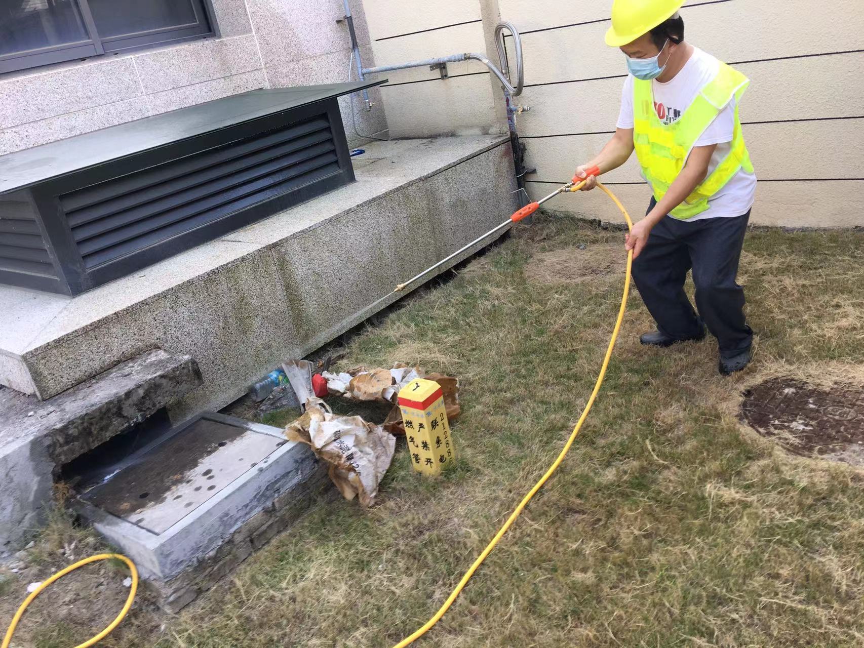 珠海白蚁防治中心吉大正确进行白蚁防治-新建预防白蚁技术-收费-标准 --珠海格兰云天清洁灭虫技术有限公司(图1) 珠海白蚁防治中心吉大正确进行白蚁防治-新建预防白蚁技术-收费-标准 --珠海格兰云天清洁灭虫技术有限公司(图1)